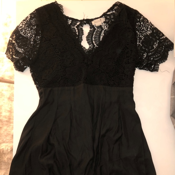 MOLLY BRACKEN Romper - Picture 1 of 3